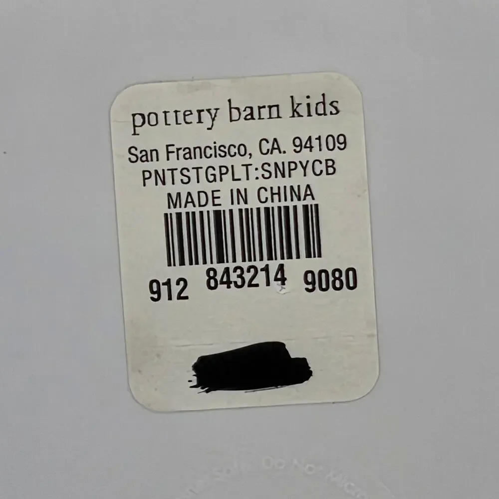POTTERY BARN KIDS PEANUTS MELAMINE PLATES – SNOOPY & CHARLIE BROWN – SET OF 2